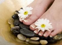 Blødgørende tør hud på dine fodsåler